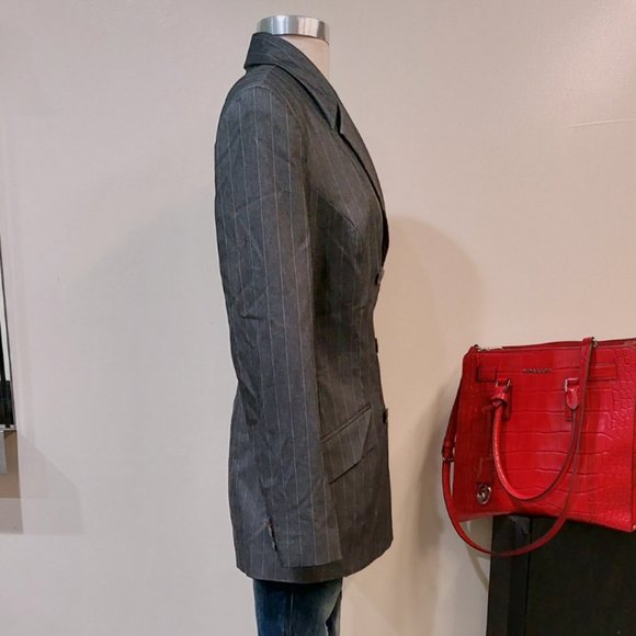 💥STUNNING💥Gray Pinstriped Double Breasted Blazer - Picture 3 of 14